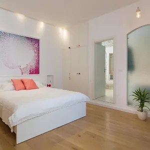 That Place Studio Apartment Trogir